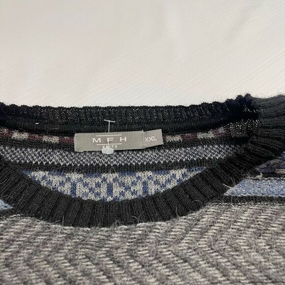 MFH Knits 100% Alpaca Men's Crewneck Sweater Size XXL Blue Gray Black Stripped - Picture 2 of 9